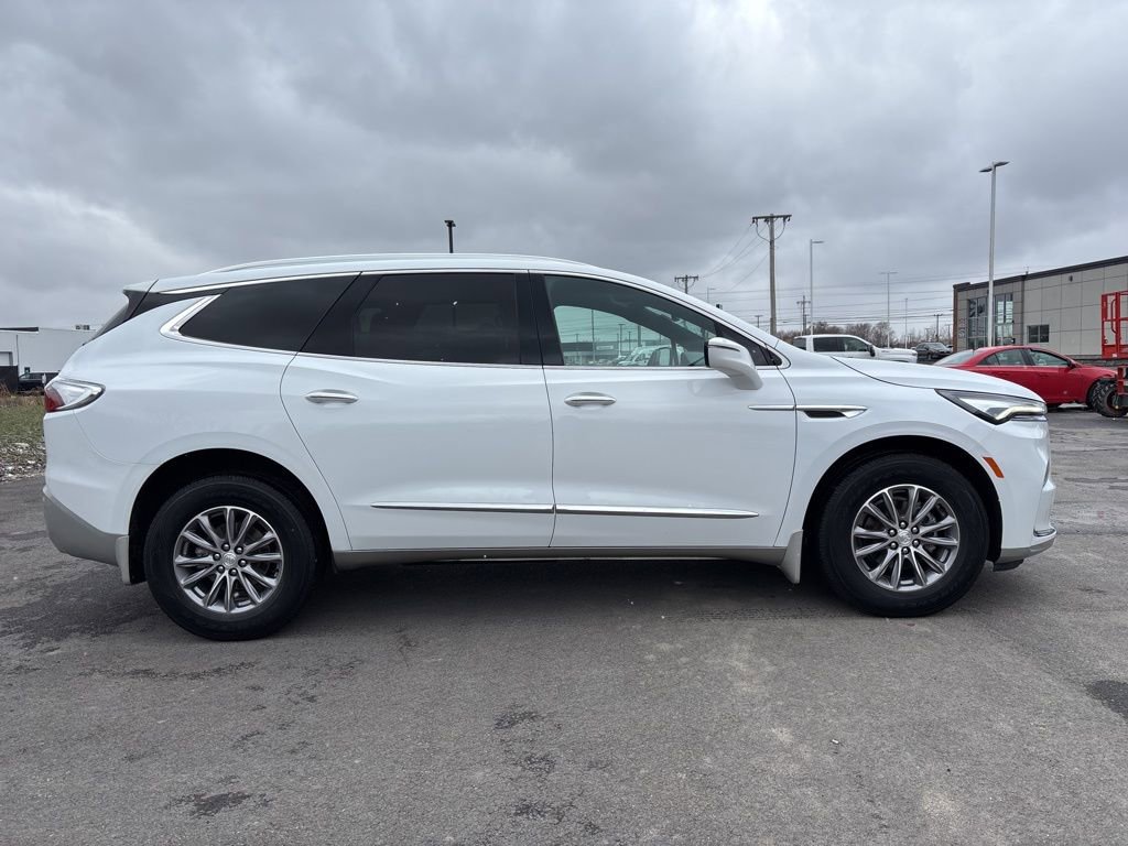 Used 2022 Buick Enclave Essence w/ Trailering Package, 5000 lbs. image 8