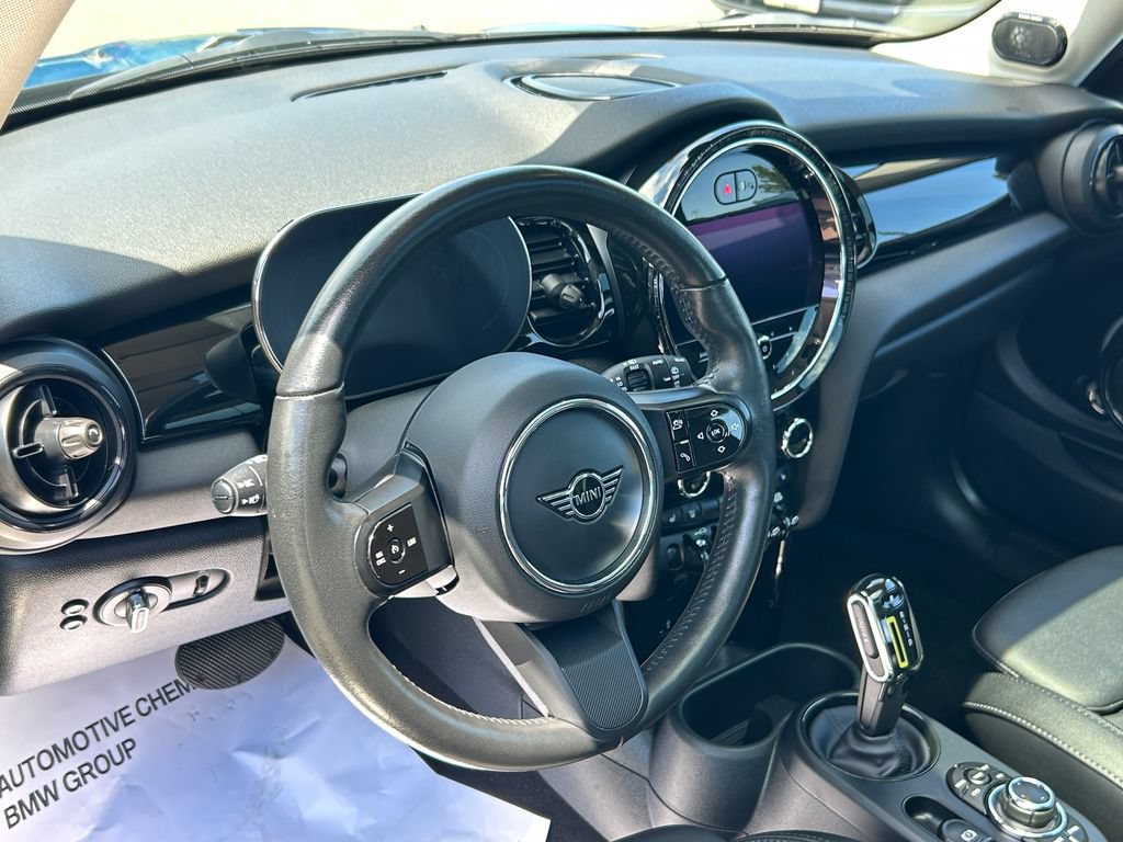 Used 2024 MINI Cooper SE FWD image 13