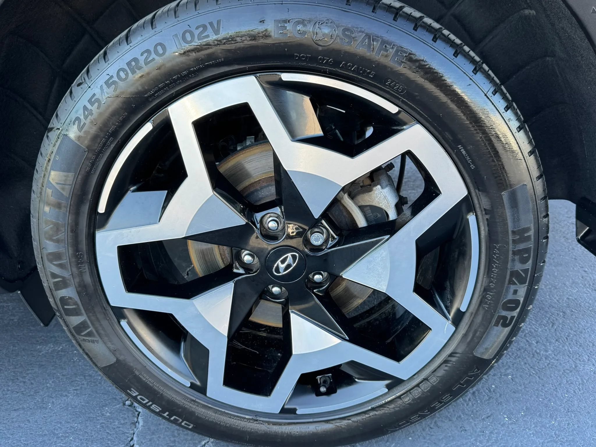 Used 2022 Hyundai Santa Cruz Limited AWD/4WD image 39