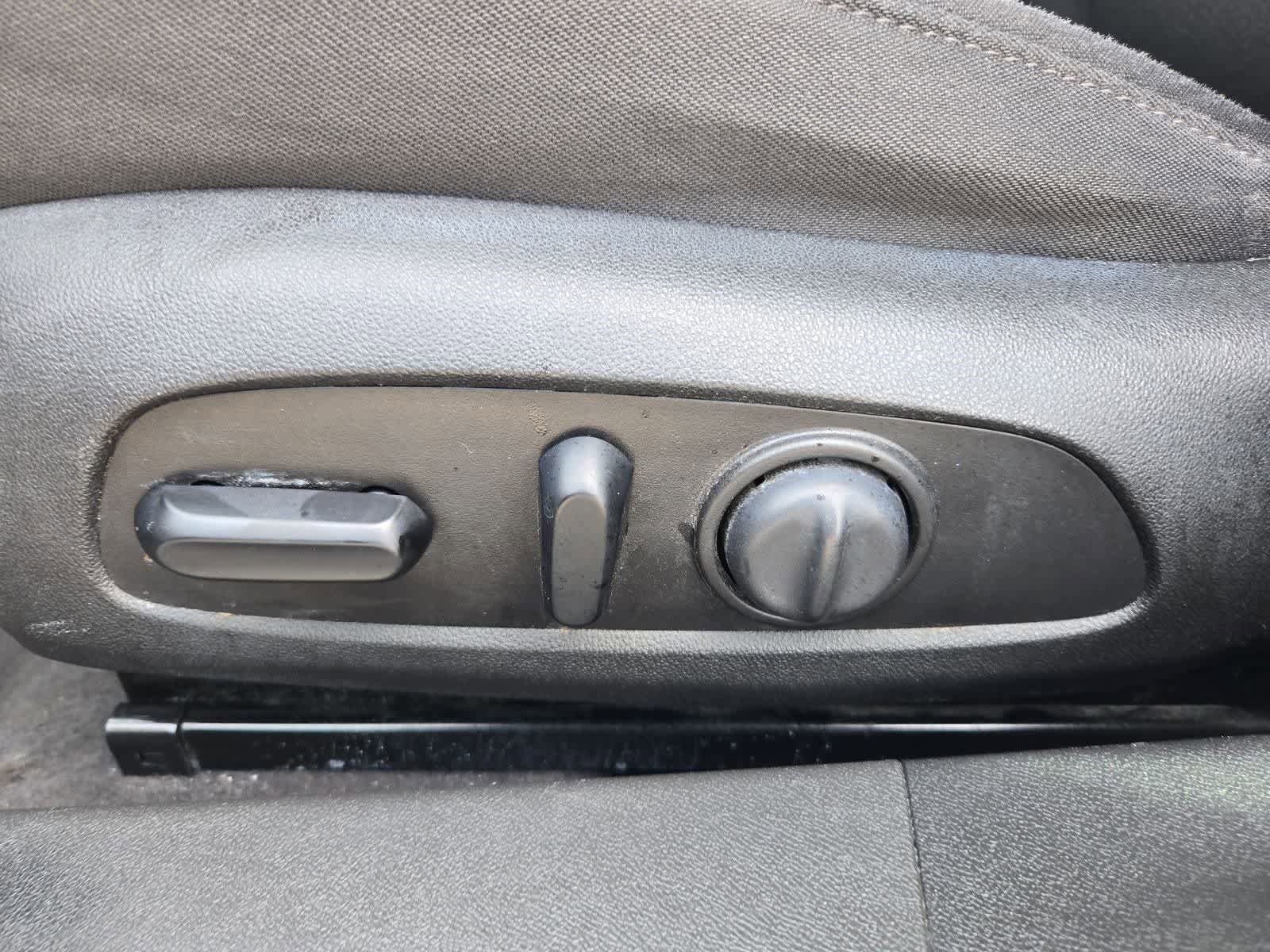 Used 2018 Chevrolet Malibu LT w/ Driver Confidence Package image 15