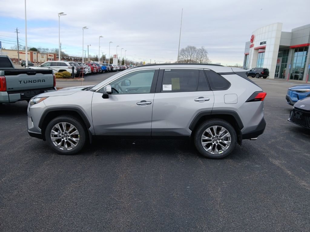 New 2025 Toyota RAV4 Limited image 4