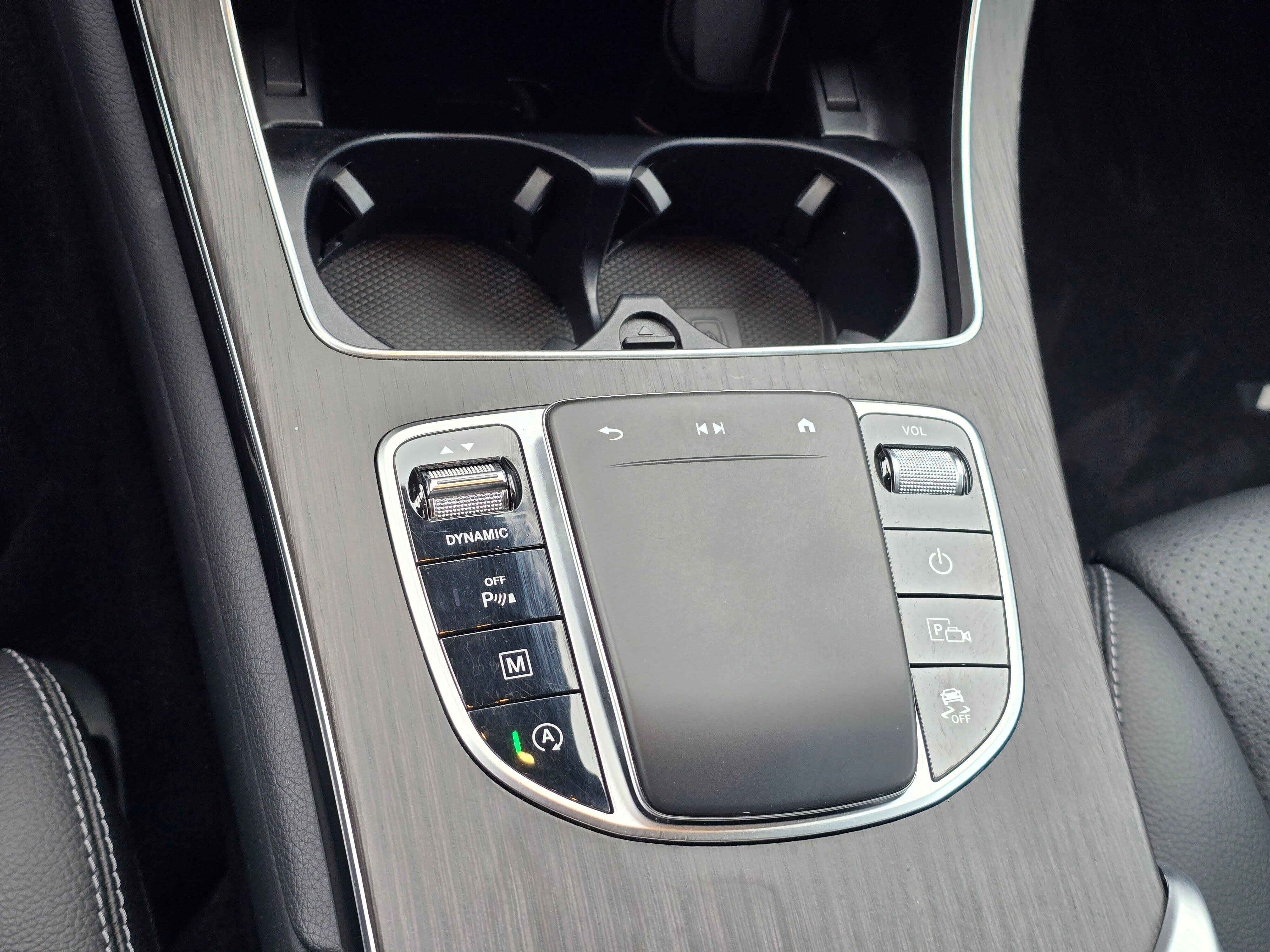 Used 2022 Mercedes-Benz GLC 300 4MATIC image 23