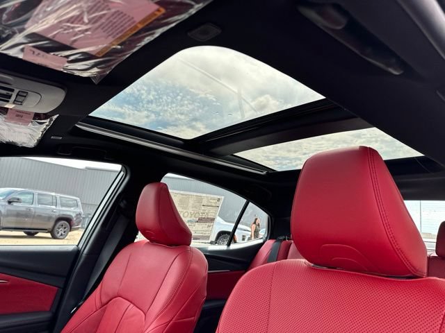 New 2026 Toyota Camry XSE FWD image 21