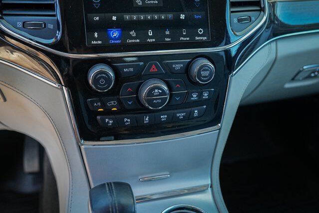 Used 2021 Jeep Grand Cherokee Summit image 21