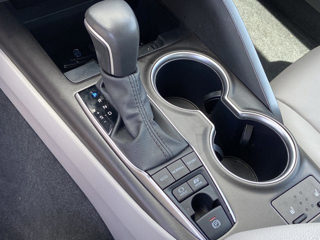 Used 2024 Toyota Camry XLE image 38