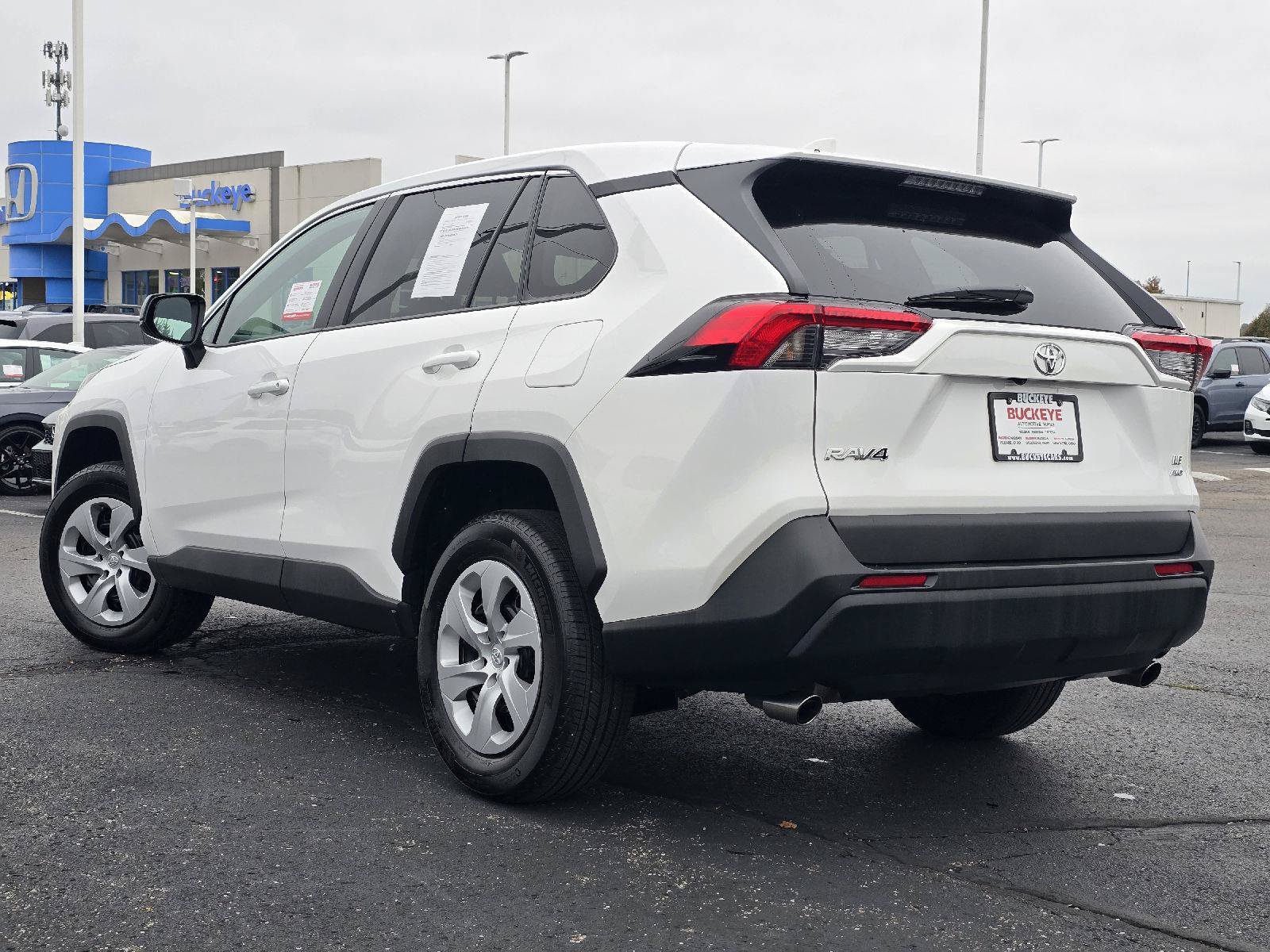 Used 2024 Toyota RAV4 LE AWD/4WD image 5