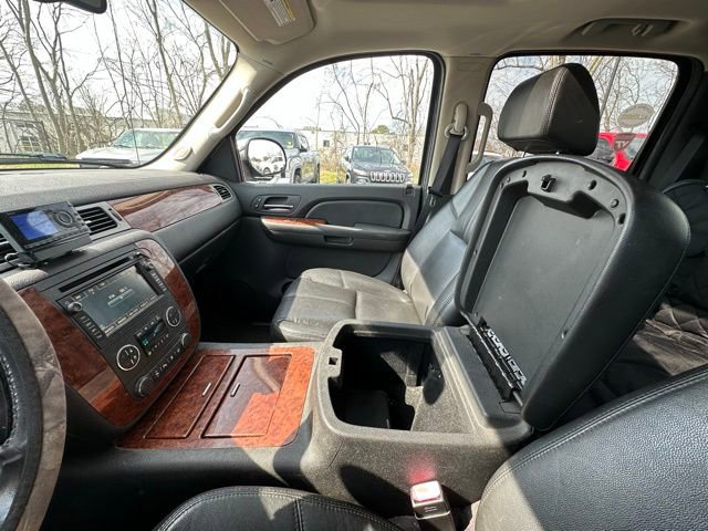 Used 2007 Chevrolet Avalanche LTZ w/ LTZ Preferred Equipment Group image 27