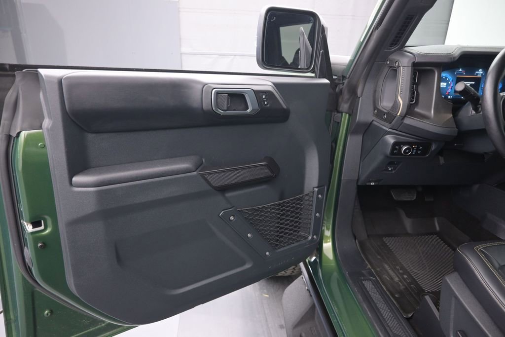 Certified 2025 Ford Bronco Badlands AWD/4WD image 14