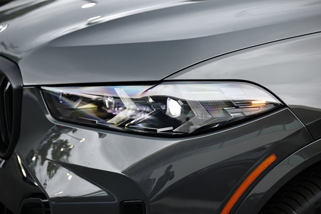 New 2026 BMW X5 xDrive40i w/ Executive Package image 12