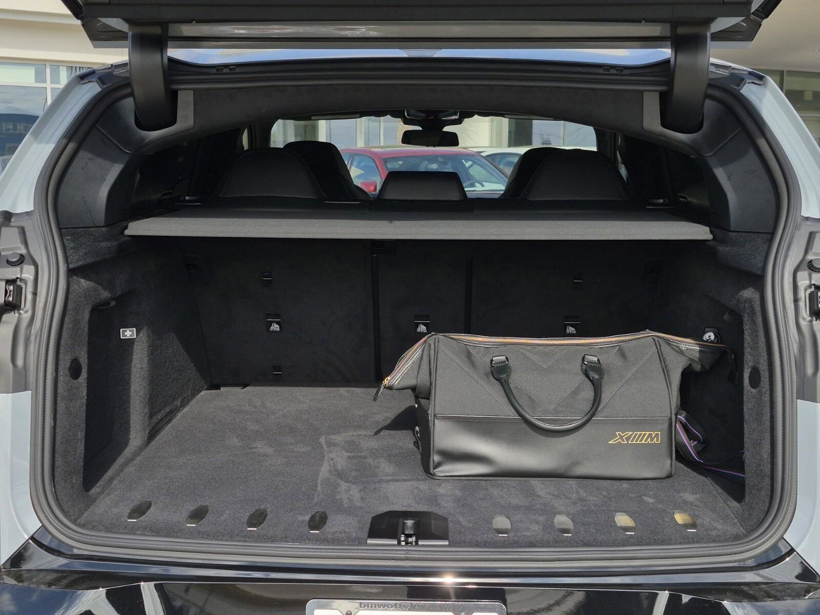 New 2026 BMW XM Label Red image 8