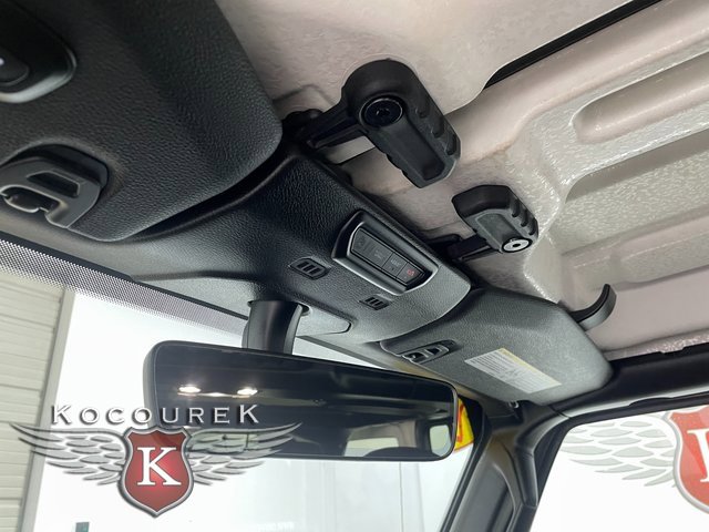 Used 2021 Jeep Wrangler Unlimited Rubicon w/ Uconnect 4C Nav & Sound Group image 18