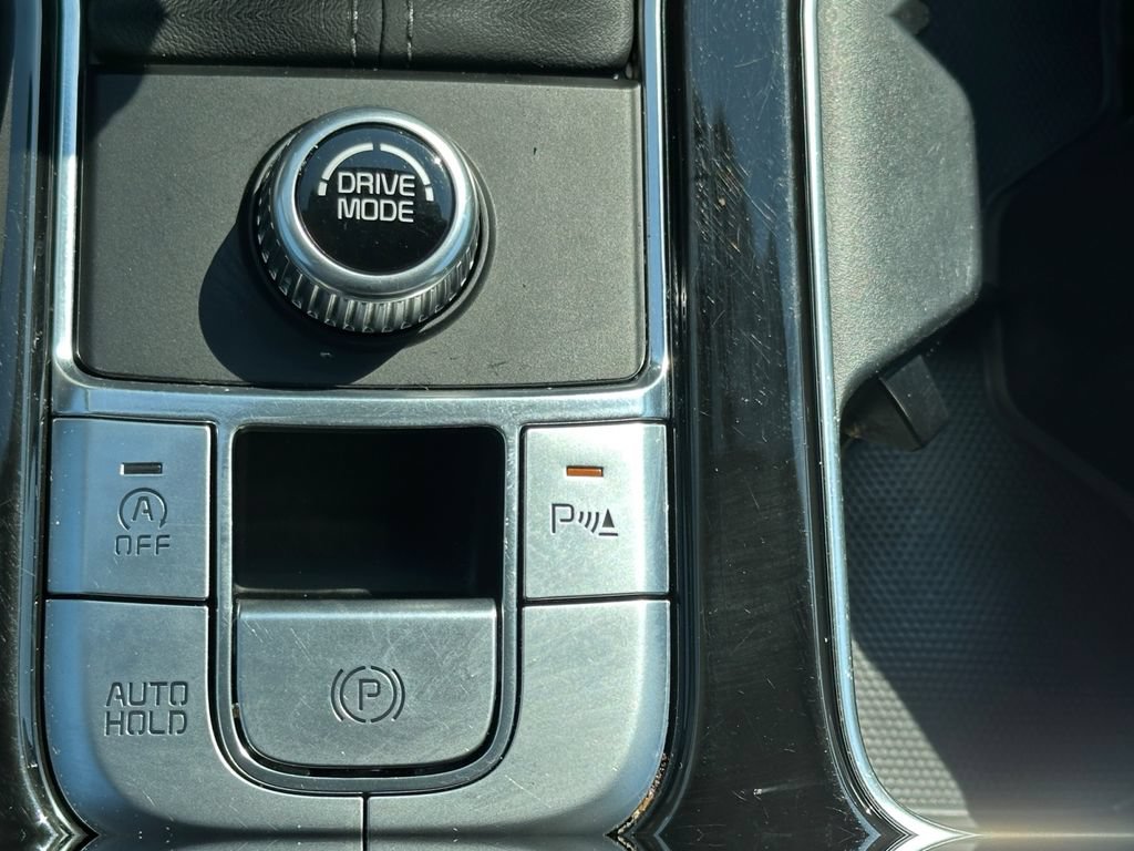 Used 2025 Kia Telluride S FWD image 15