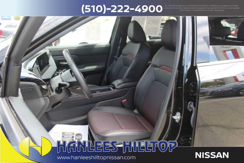 Certified 2025 Nissan Kicks SR FWD image 12