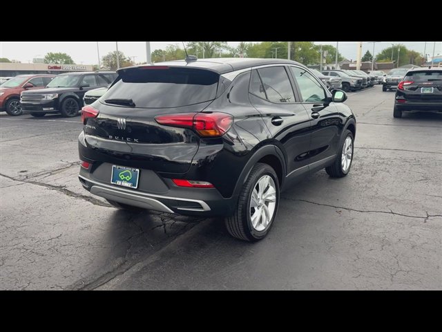 Certified 2024 Buick Encore GX Preferred w/ Comfort Package AWD/4WD image 8