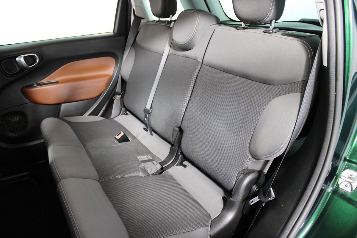Used 2014 FIAT 500L Trekking FWD image 22