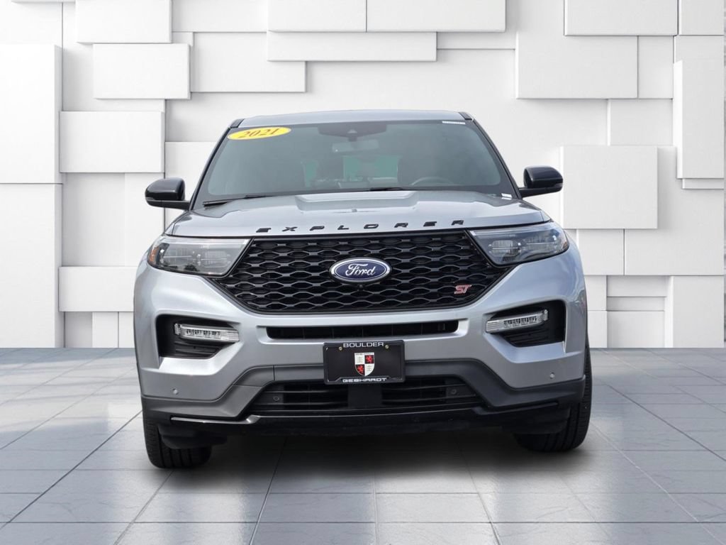 Used 2021 Ford Explorer ST w/ Equipment Group 401A AWD/4WD image 2