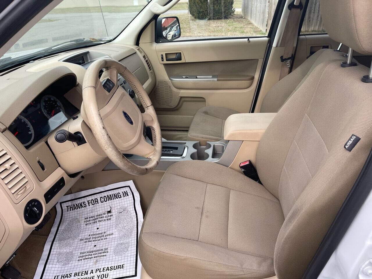 Used 2010 Ford Escape XLT image 11