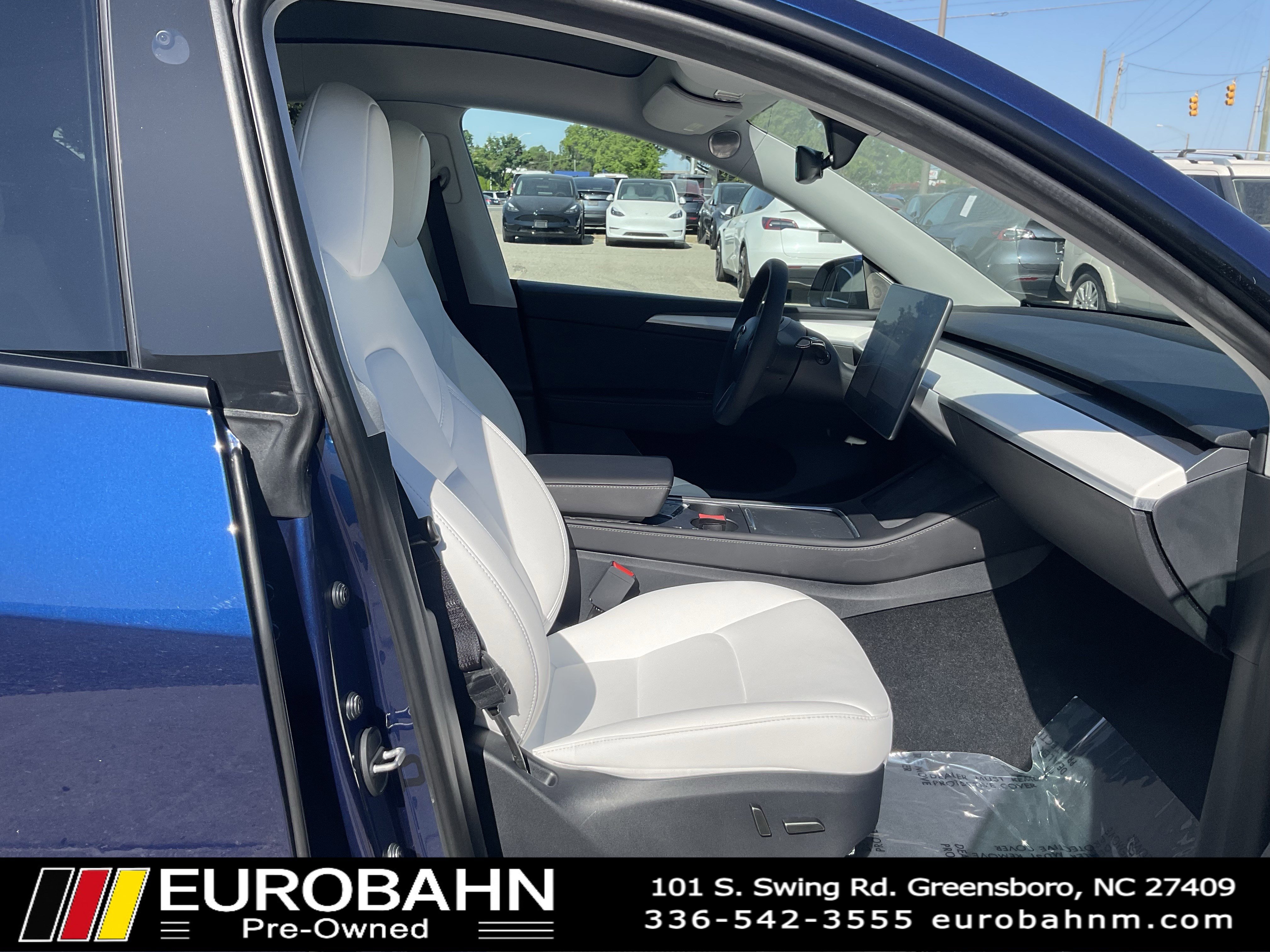 Used 2024 Tesla Model Y Performance image 22