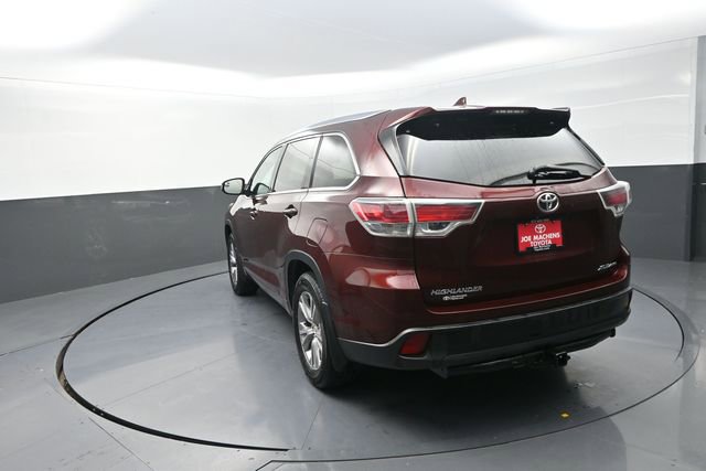 Used 2015 Toyota Highlander XLE image 54