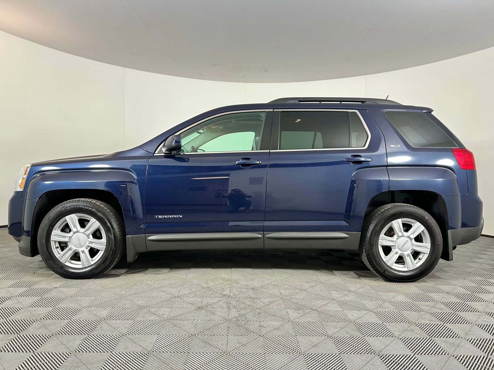 Used 2015 GMC Terrain SLT w/ Open Road Package image 16