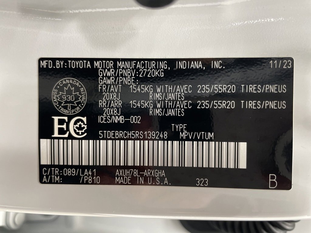 Used 2024 Toyota Highlander Platinum image 24