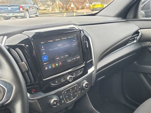 Used 2023 Chevrolet Traverse LT image 28