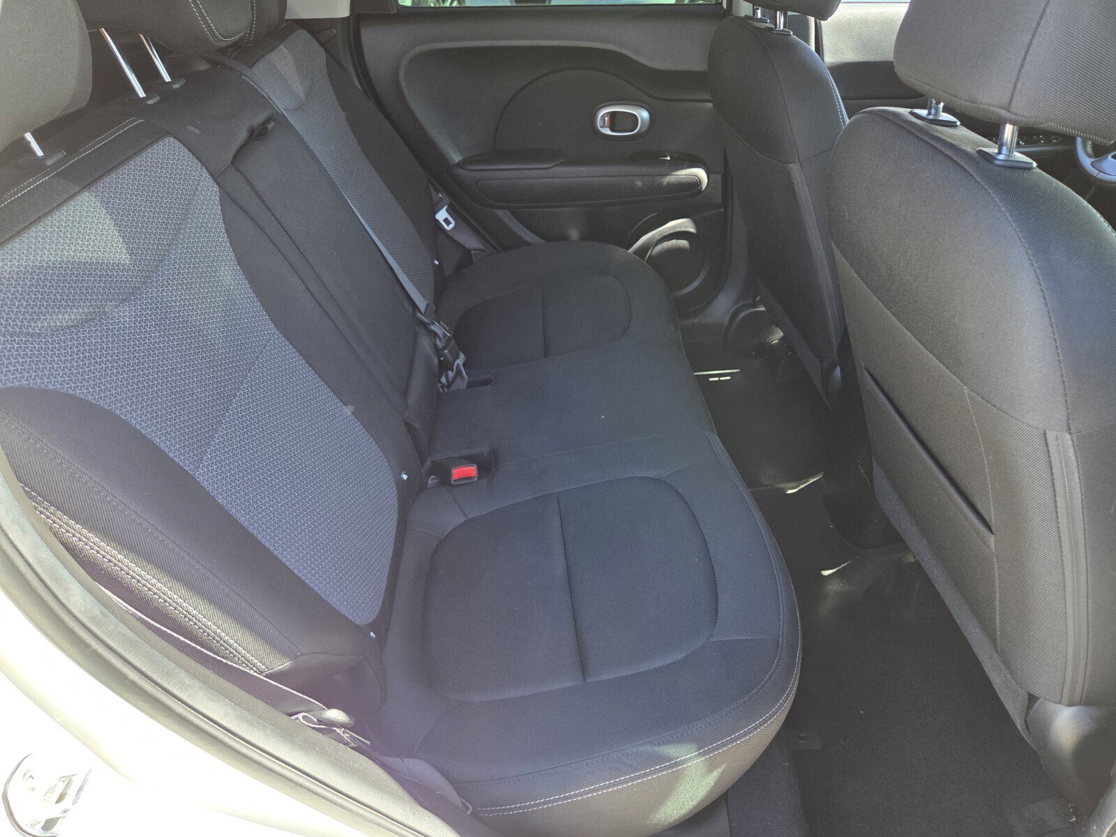 Used 2018 Kia Soul + image 14