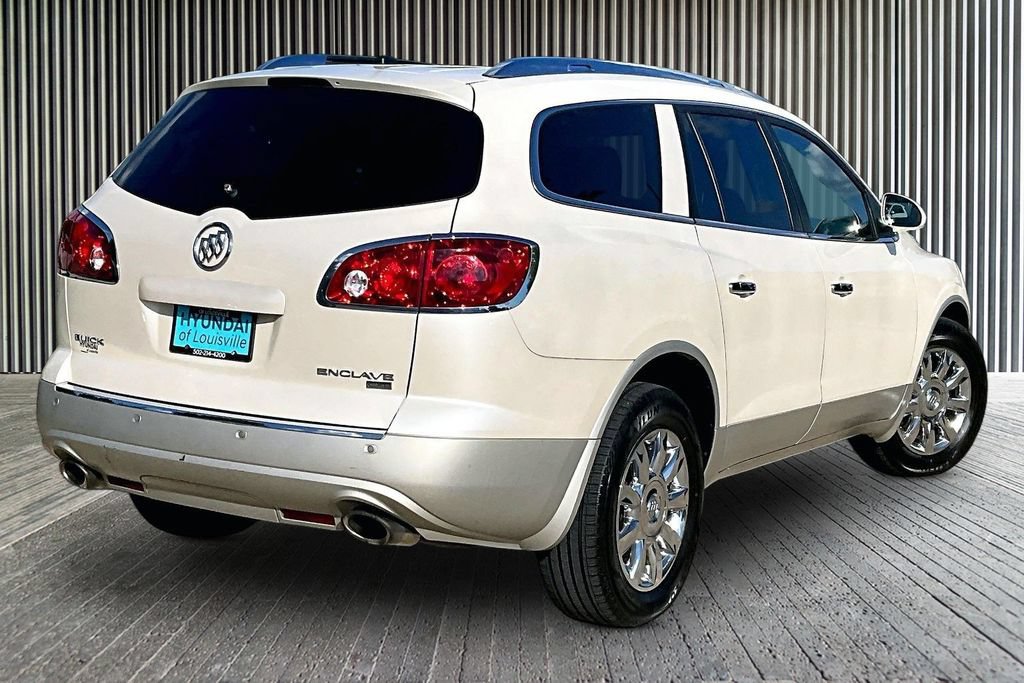 Used 2011 Buick Enclave CXL AWD/4WD image 16