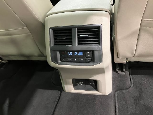 Used 2018 Volkswagen Atlas SEL Premium AWD/4WD image 51