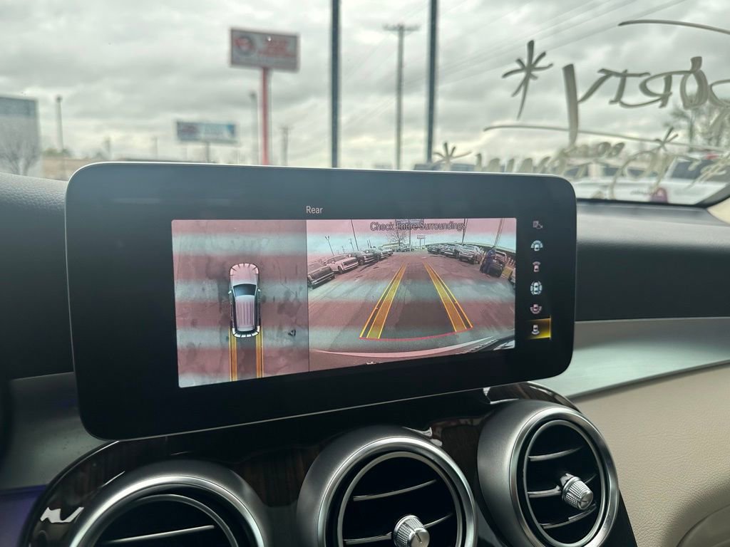 Used 2022 Mercedes-Benz GLC 300 image 16