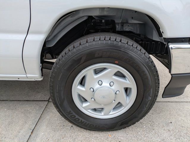 New 2026 Ford E-350 and Econoline 350 Super Duty w/ Power Equipment Group image 10