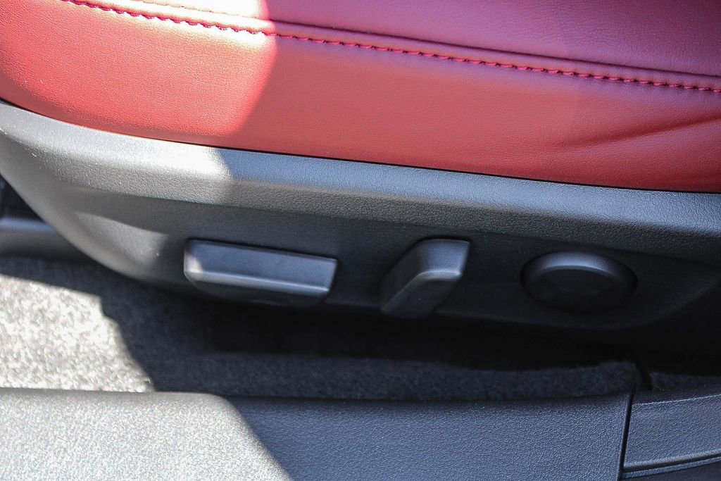 New 2026 MAZDA MAZDA3 Carbon image 23