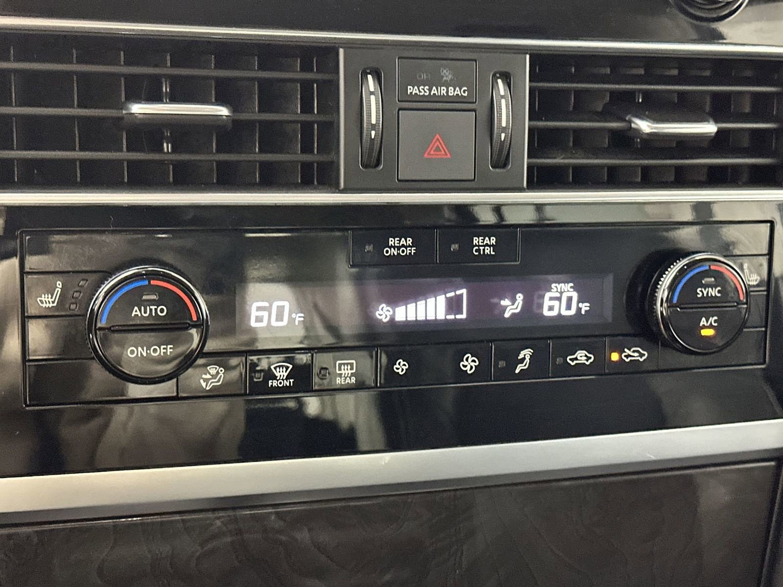 Used 2024 INFINITI QX80 Luxe image 19