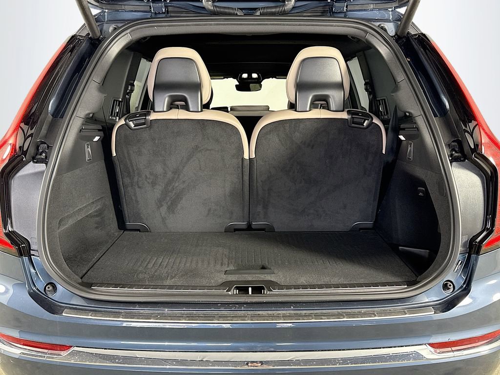 New 2026 Volvo XC90 T8 Ultra w/ Protection Package Premier image 28