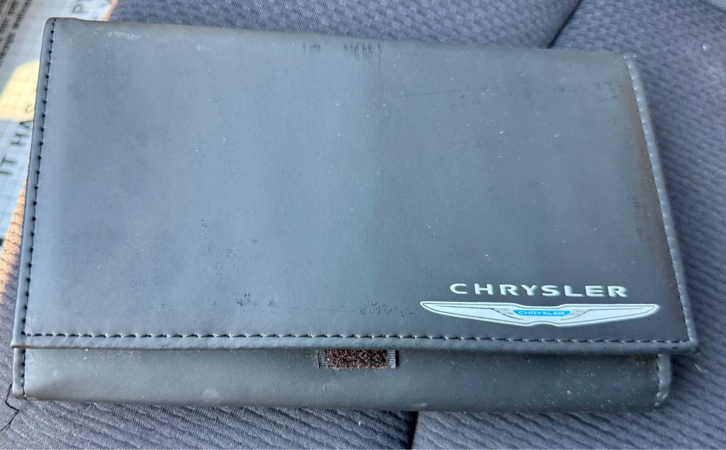 Used 2013 Chrysler 200 Touring FWD image 14