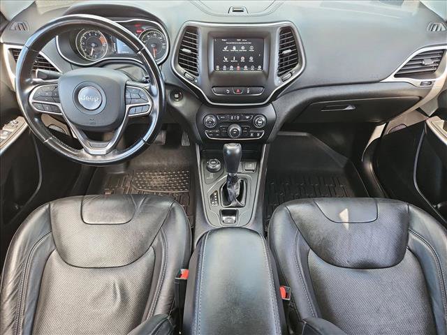 Used 2021 Jeep Cherokee Latitude Lux w/ Sun & Sound Group AWD/4WD image 18