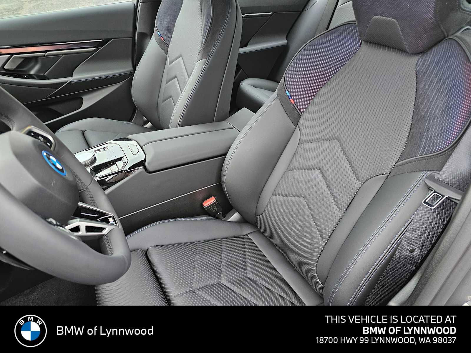 New 2026 BMW i5 eDrive40 w/ M Sport Package AWD/4WD image 21