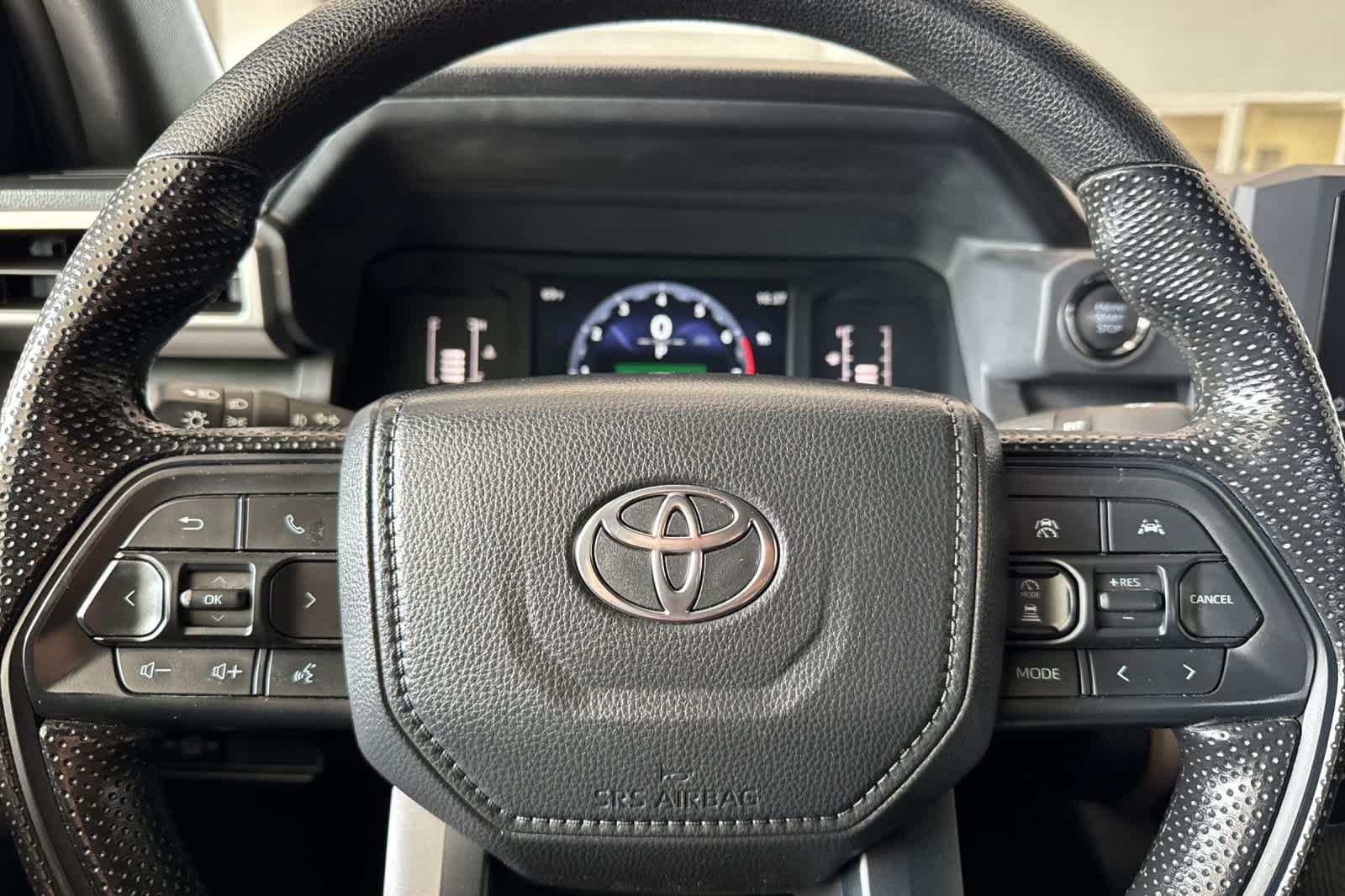 Used 2024 Toyota Tacoma SR5 RWD image 23