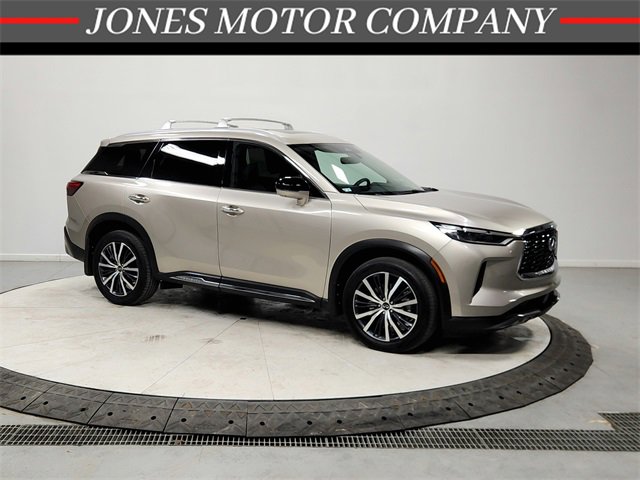 Used 2025 INFINITI QX60 Sensory image 1