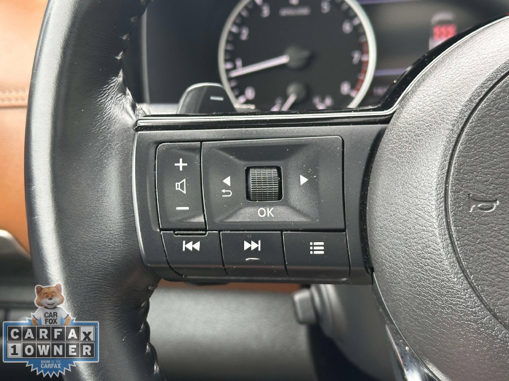 Used 2023 Nissan Pathfinder Platinum w/ Black Appearance Package AWD/4WD image 26