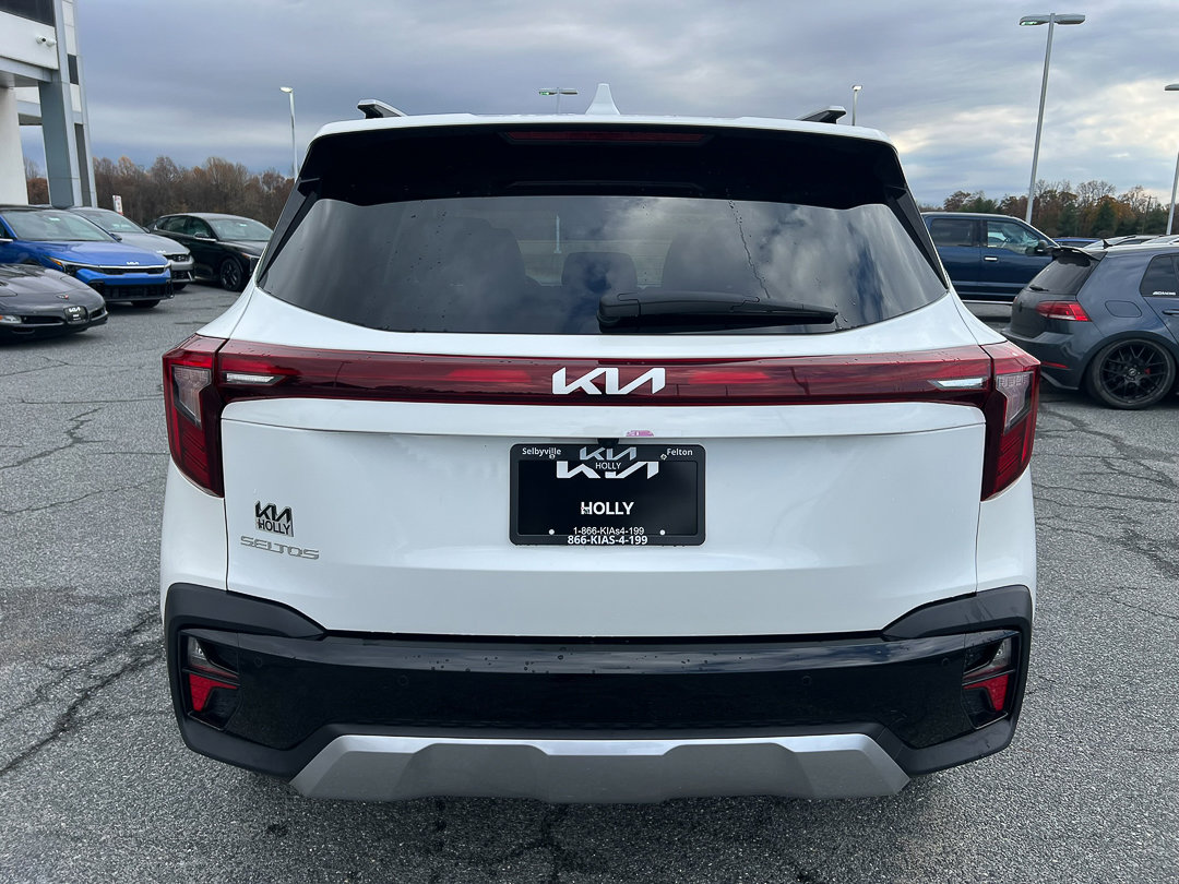 Used 2025 Kia Seltos EX w/ EX Sunroof Package image 4