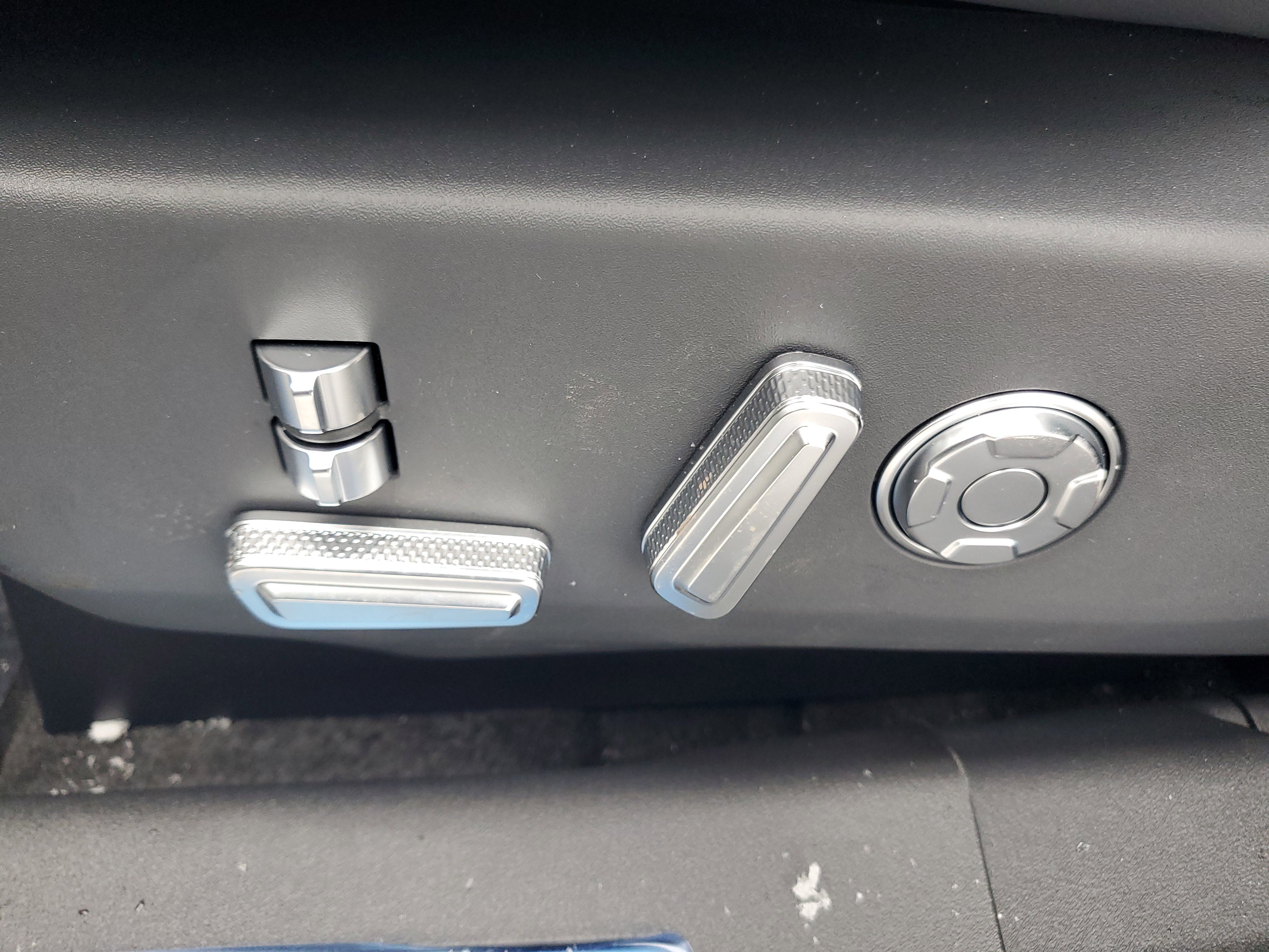 New 2026 Lincoln Nautilus Reserve image 12