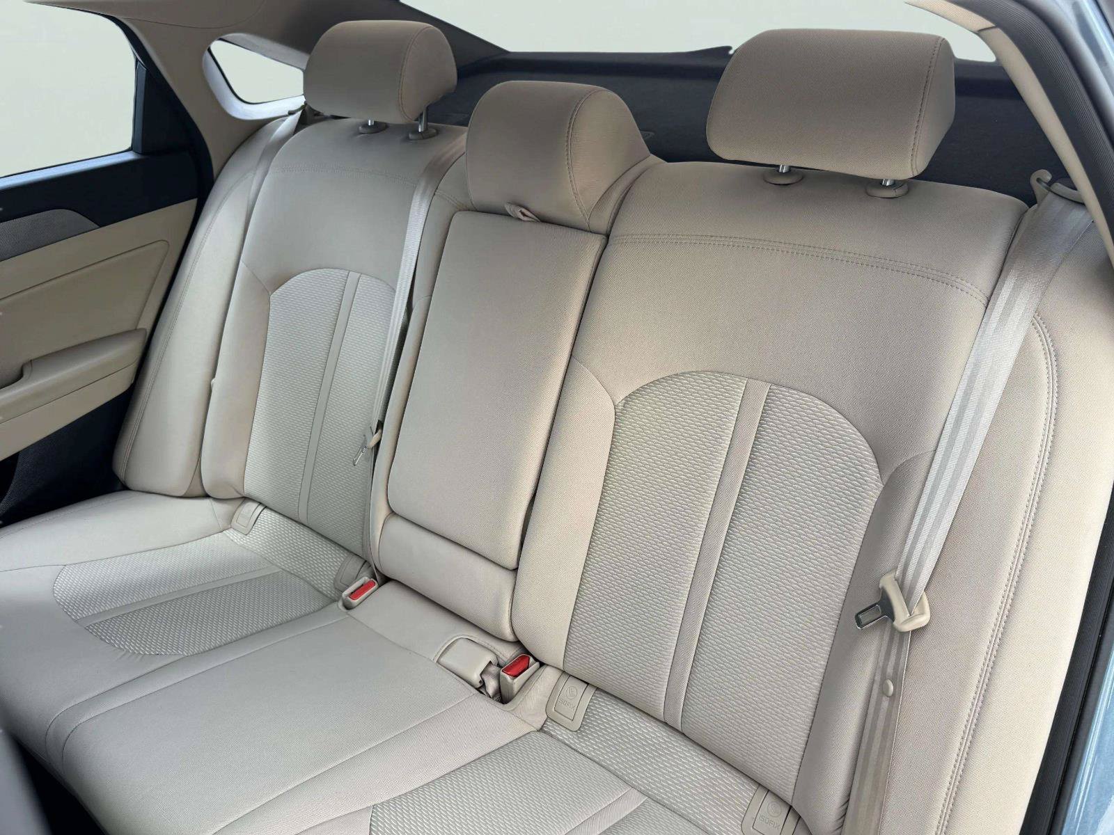 Used 2015 Hyundai Sonata SE FWD image 43