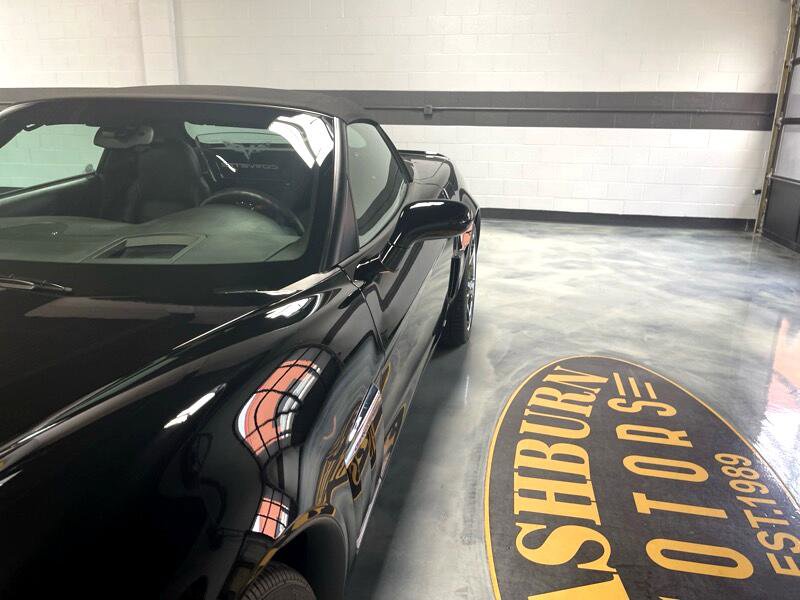 Used 2011 Chevrolet Corvette Grand Sport w/ Preferred Equipment Group image 3