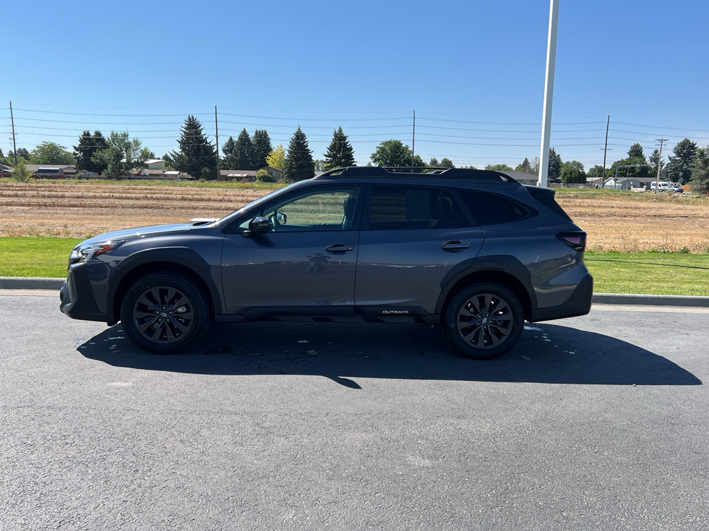 Certified 2025 Subaru Outback Onyx Edition AWD/4WD image 3
