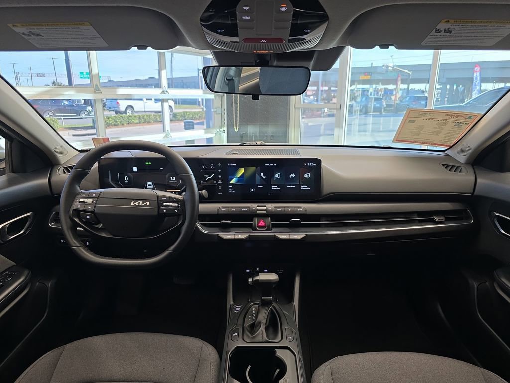 Certified 2025 Kia K4 EX image 17