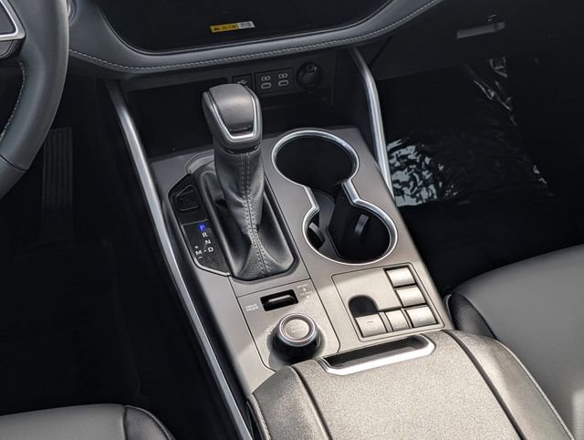 Used 2025 Toyota Highlander XSE image 14