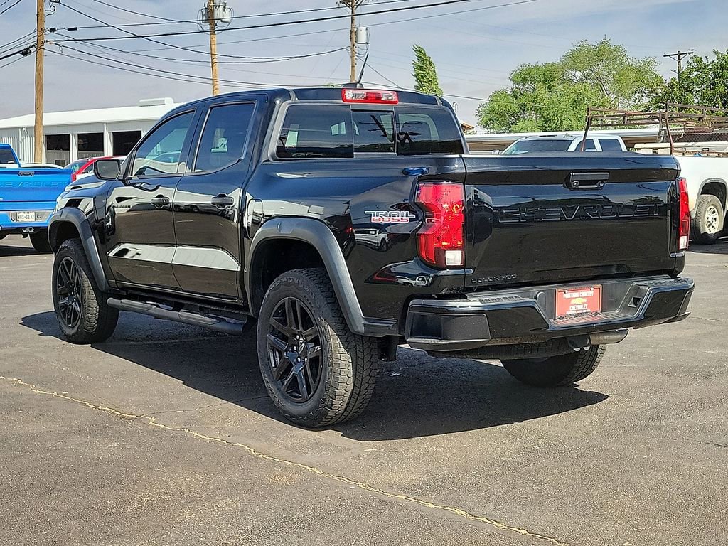 Used 2024 Chevrolet Colorado Trail Boss AWD/4WD image 3