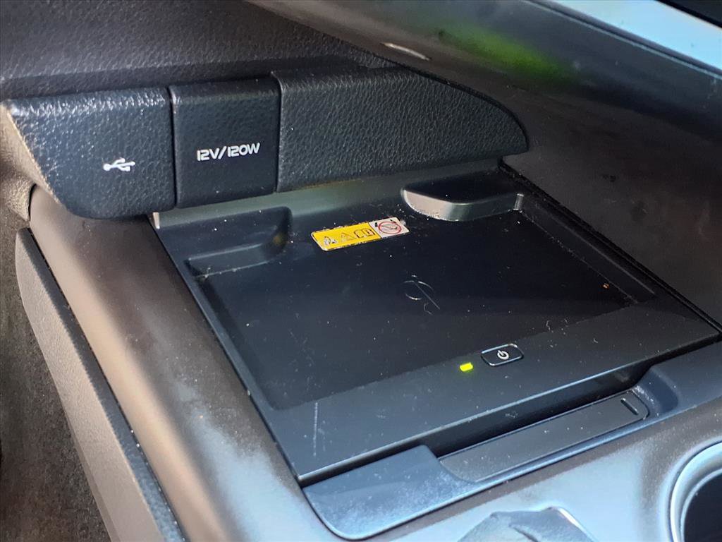 Used 2022 Toyota Camry XLE image 20