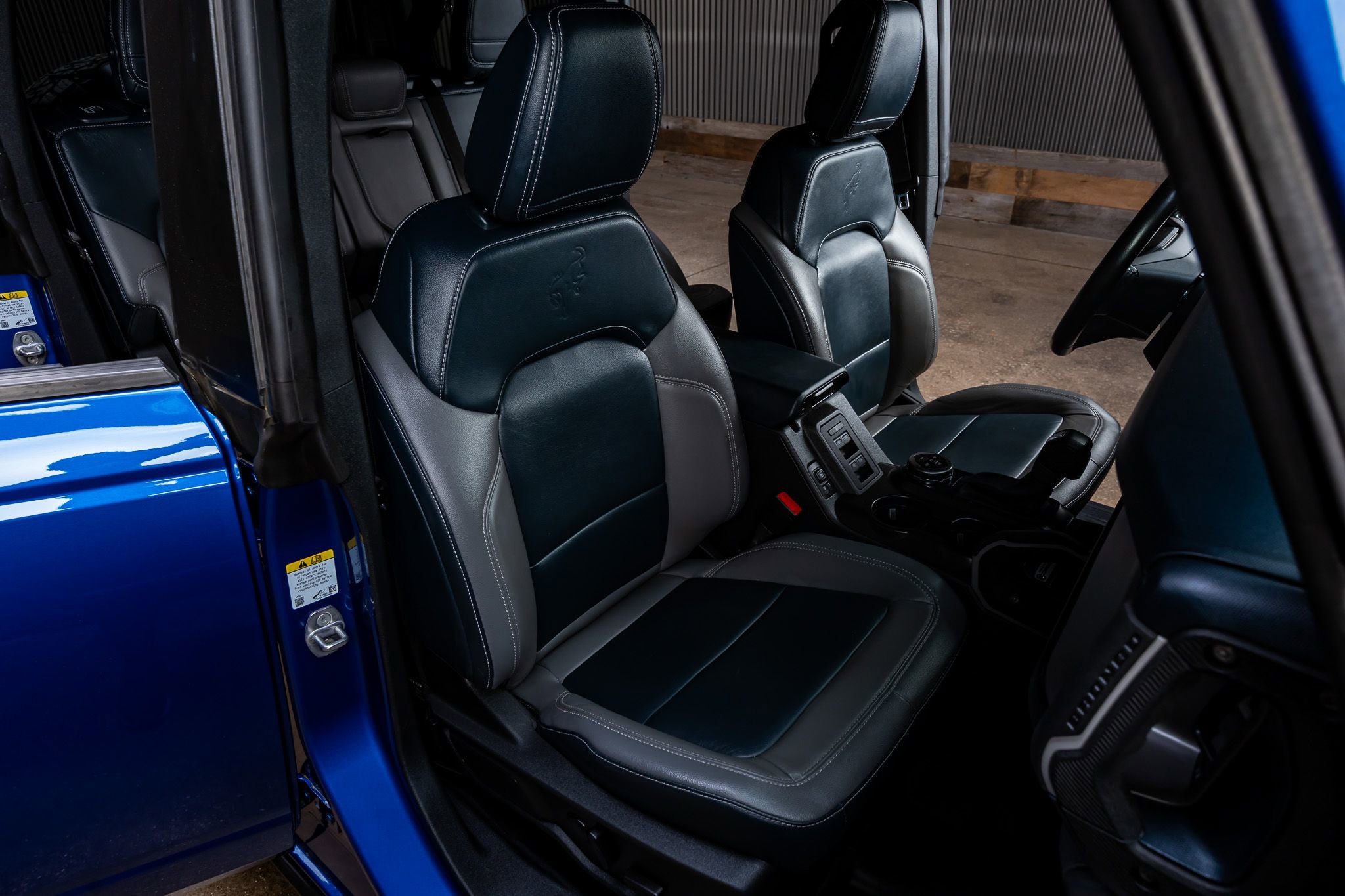 Used 2021 Ford Bronco First Edition AWD/4WD image 29